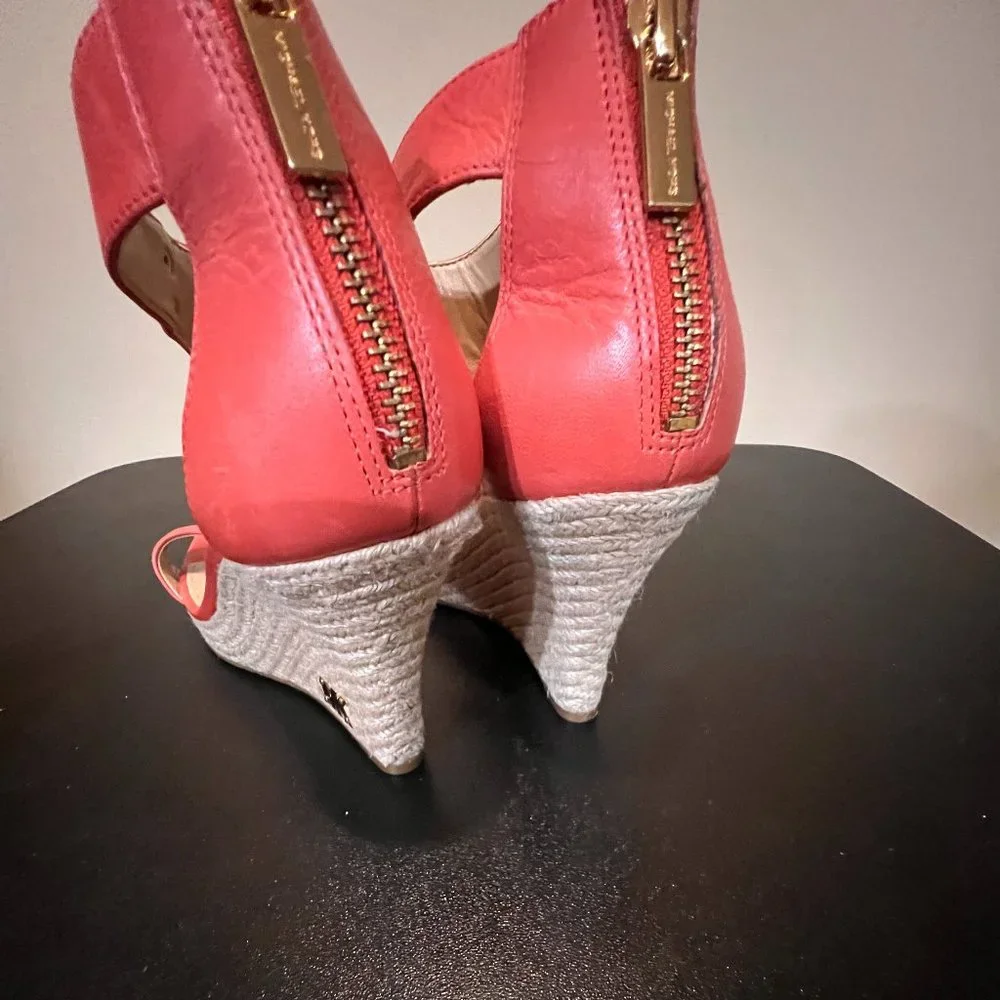 Michael Kors size 7.5 coral wedge espadrilles NWOT